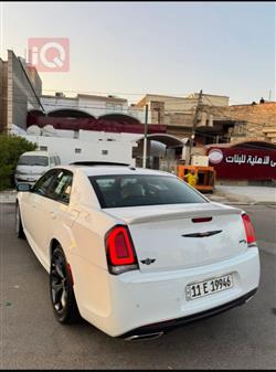 Chrysler 300